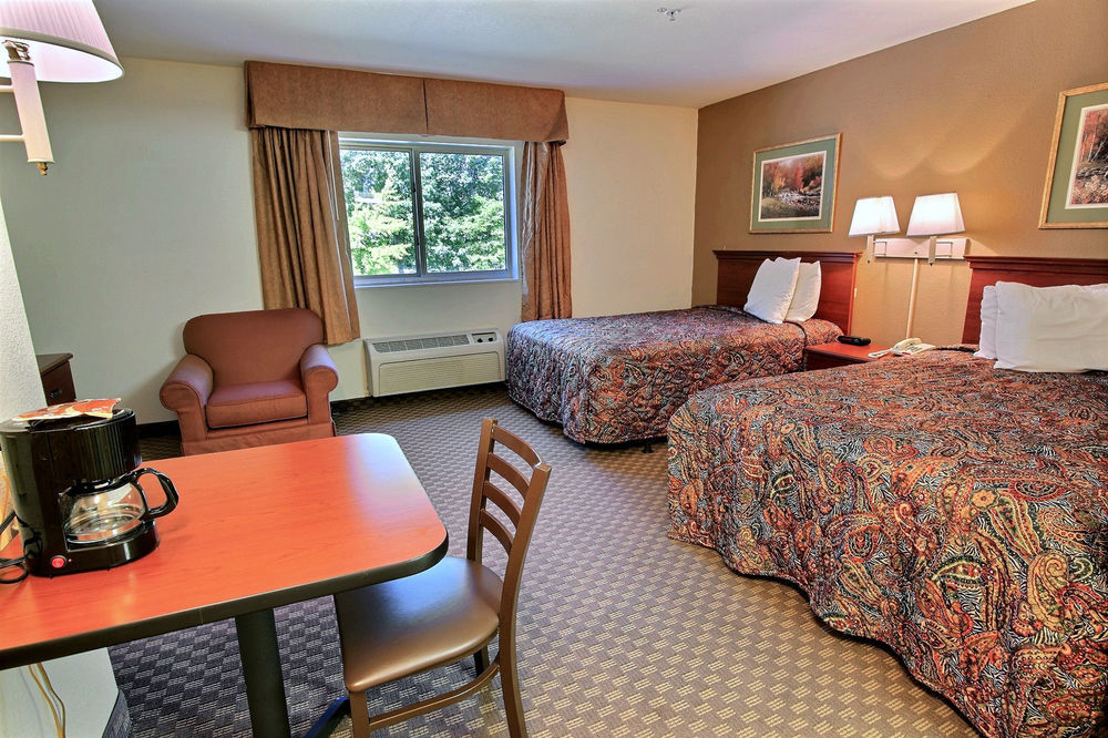 Crestwood Suites Of ניופורט ניוז מראה חיצוני תמונה